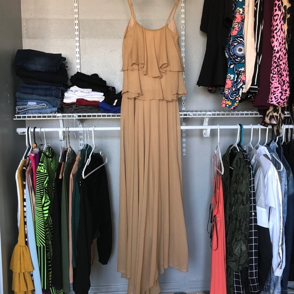 Chelsea ruffle  Maxi - Picture 2 of 3